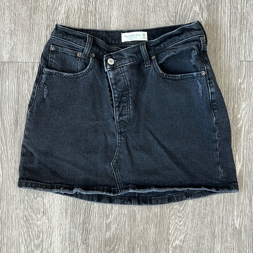 abercrombie curve love criss cross denim skirt